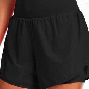 CADMUS Women's Sleek‎ Black Athletic Shorts